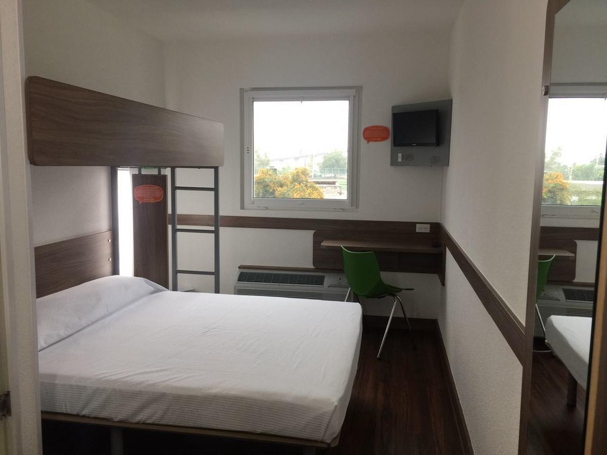 Hotel Hi! 克雷塔罗 外观 照片